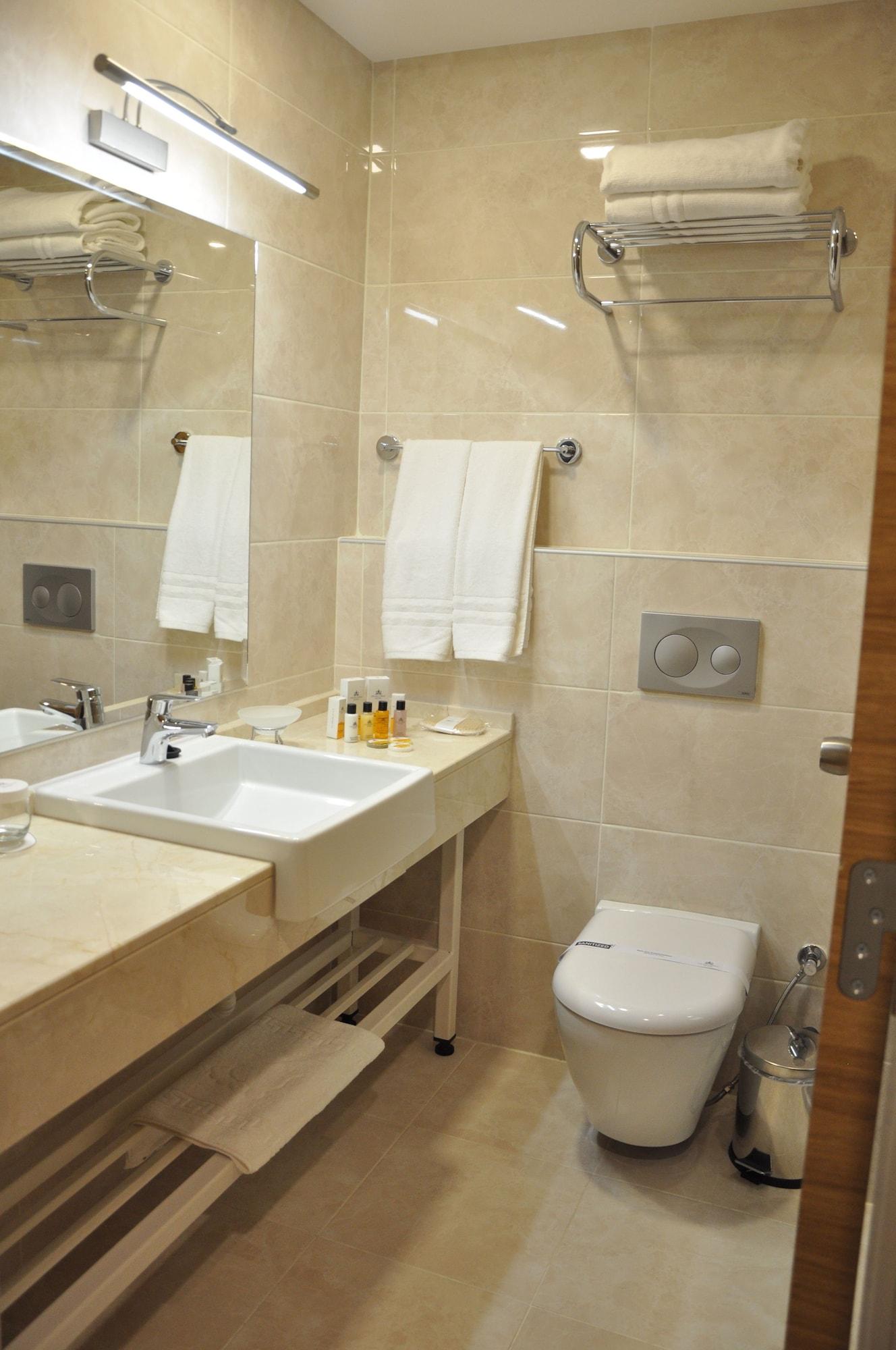 Grand Itimat Hotel 데니즐리 외부 사진