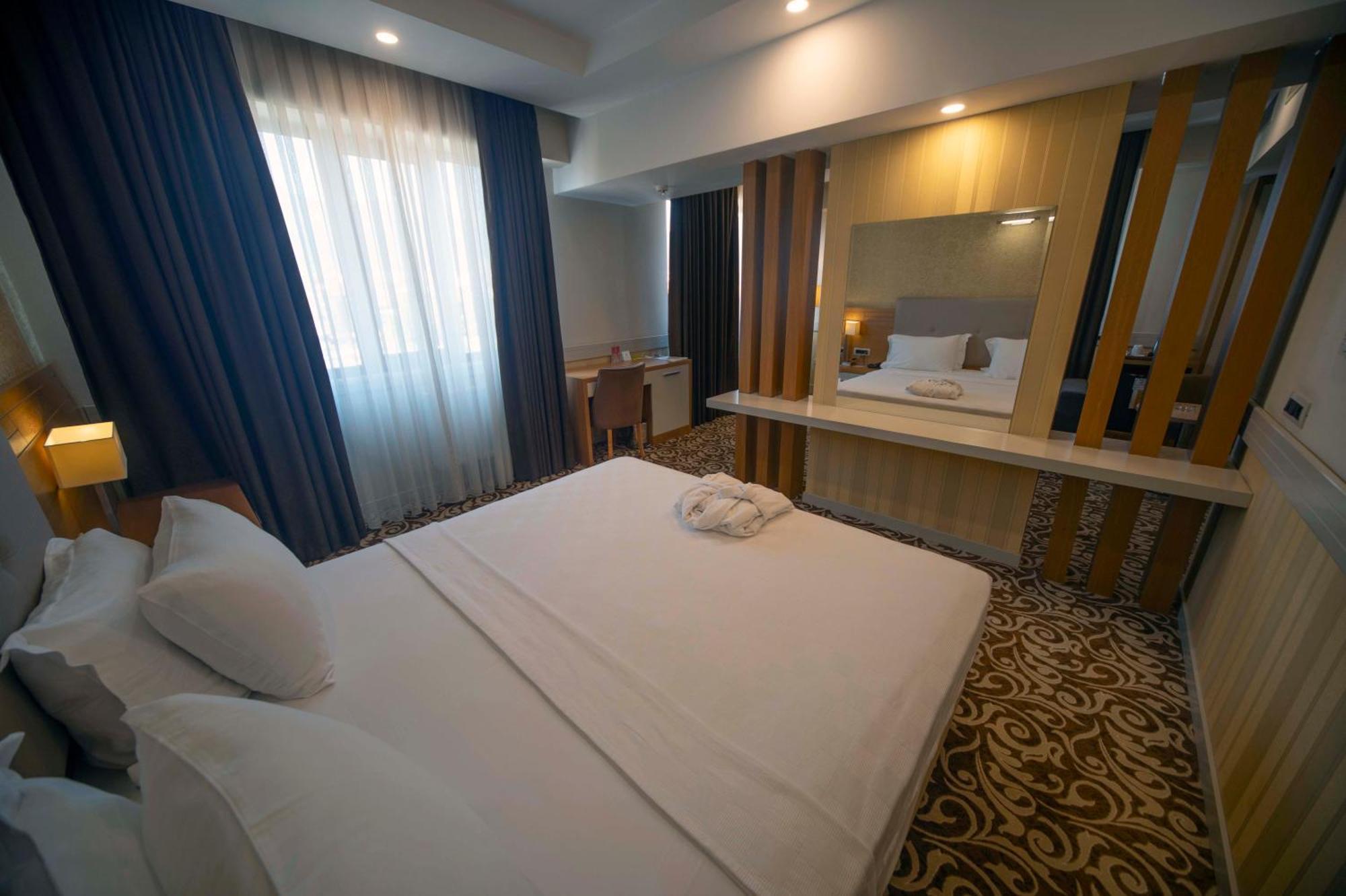 Grand Itimat Hotel 데니즐리 외부 사진
