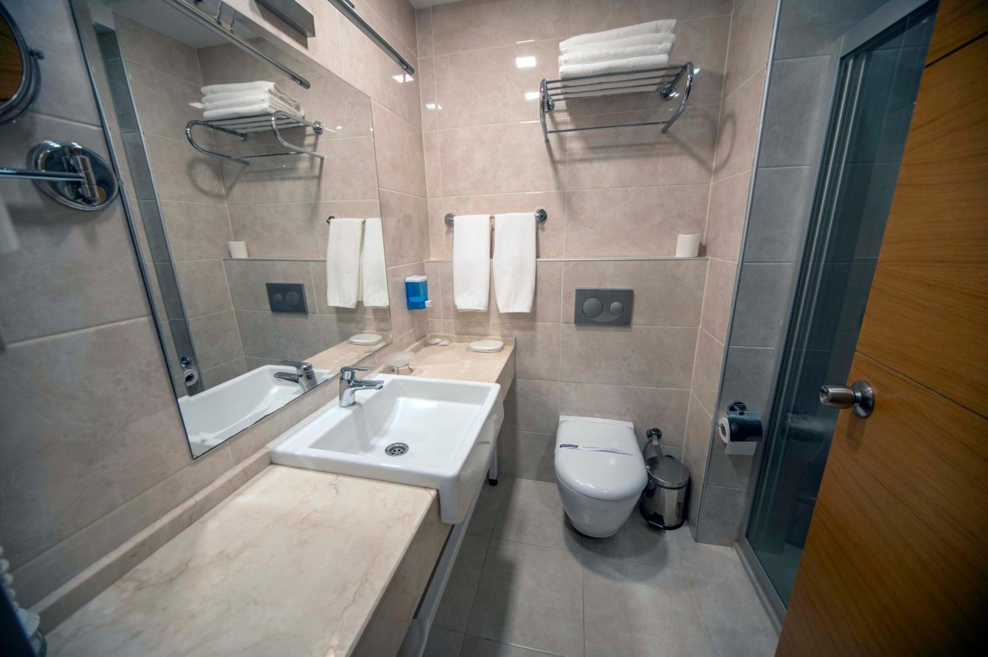 Grand Itimat Hotel 데니즐리 외부 사진
