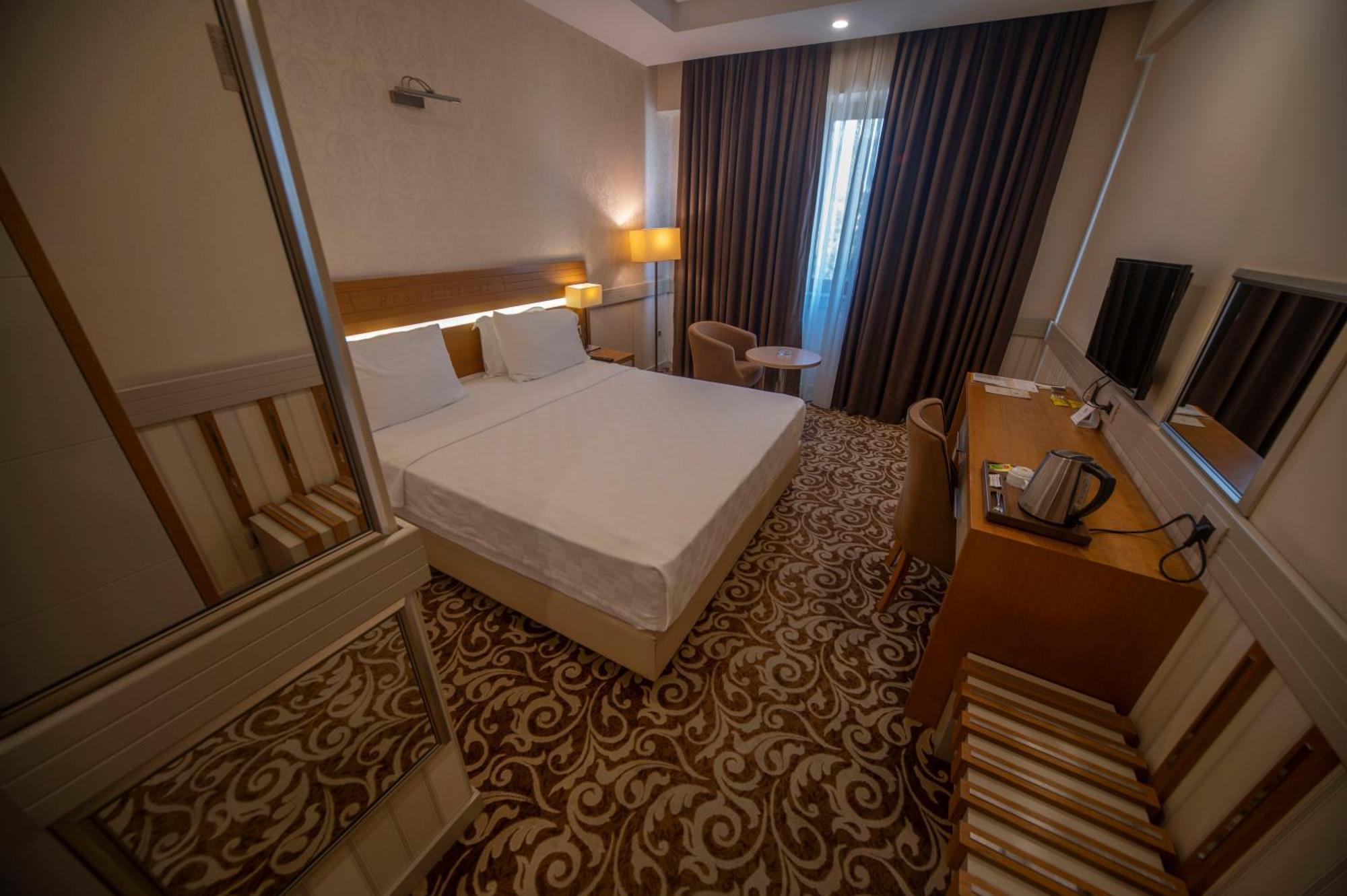 Grand Itimat Hotel 데니즐리 외부 사진