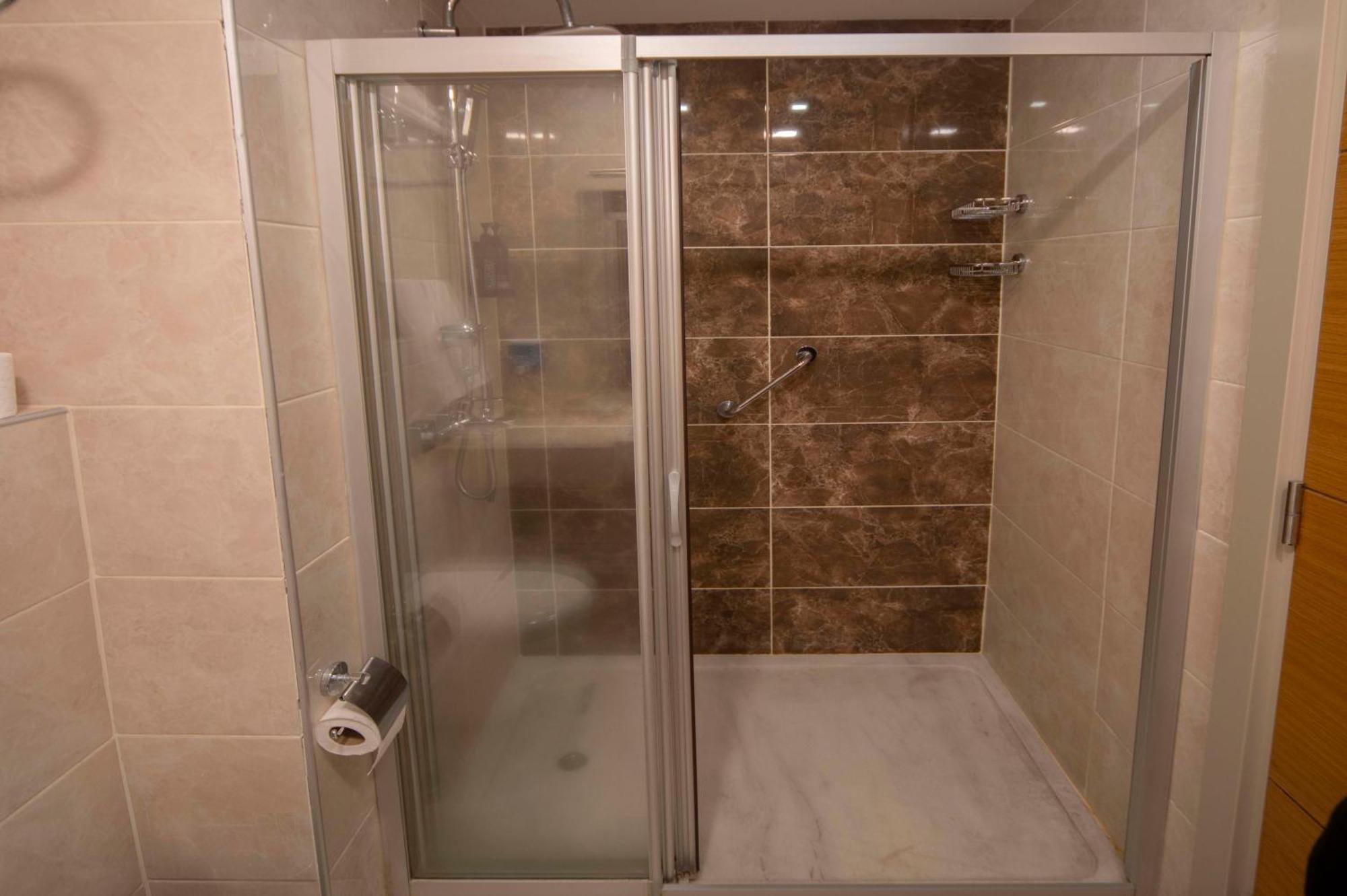 Grand Itimat Hotel 데니즐리 외부 사진