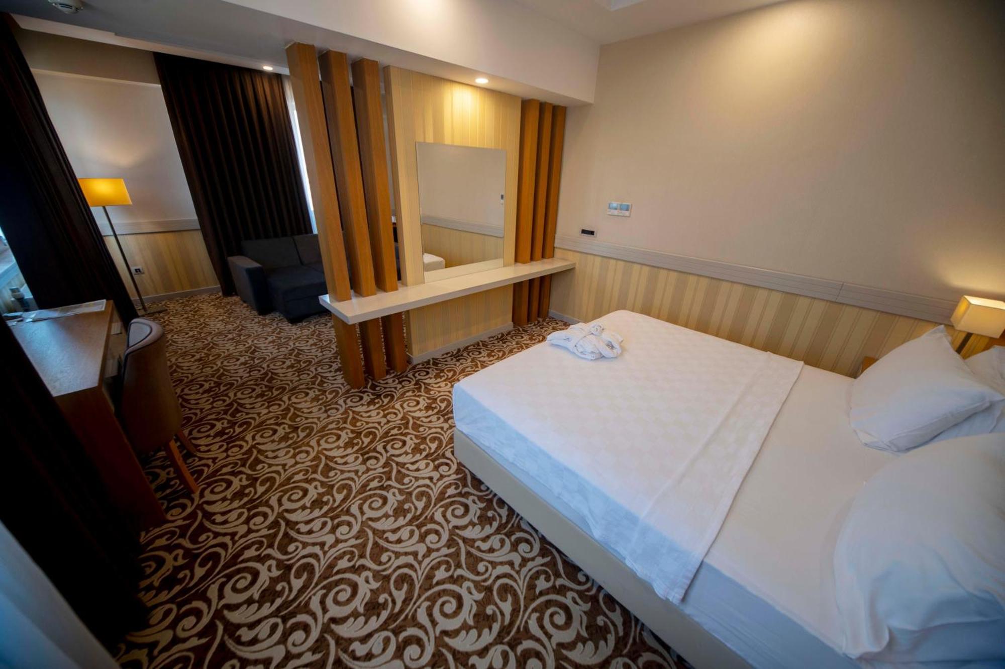 Grand Itimat Hotel 데니즐리 외부 사진
